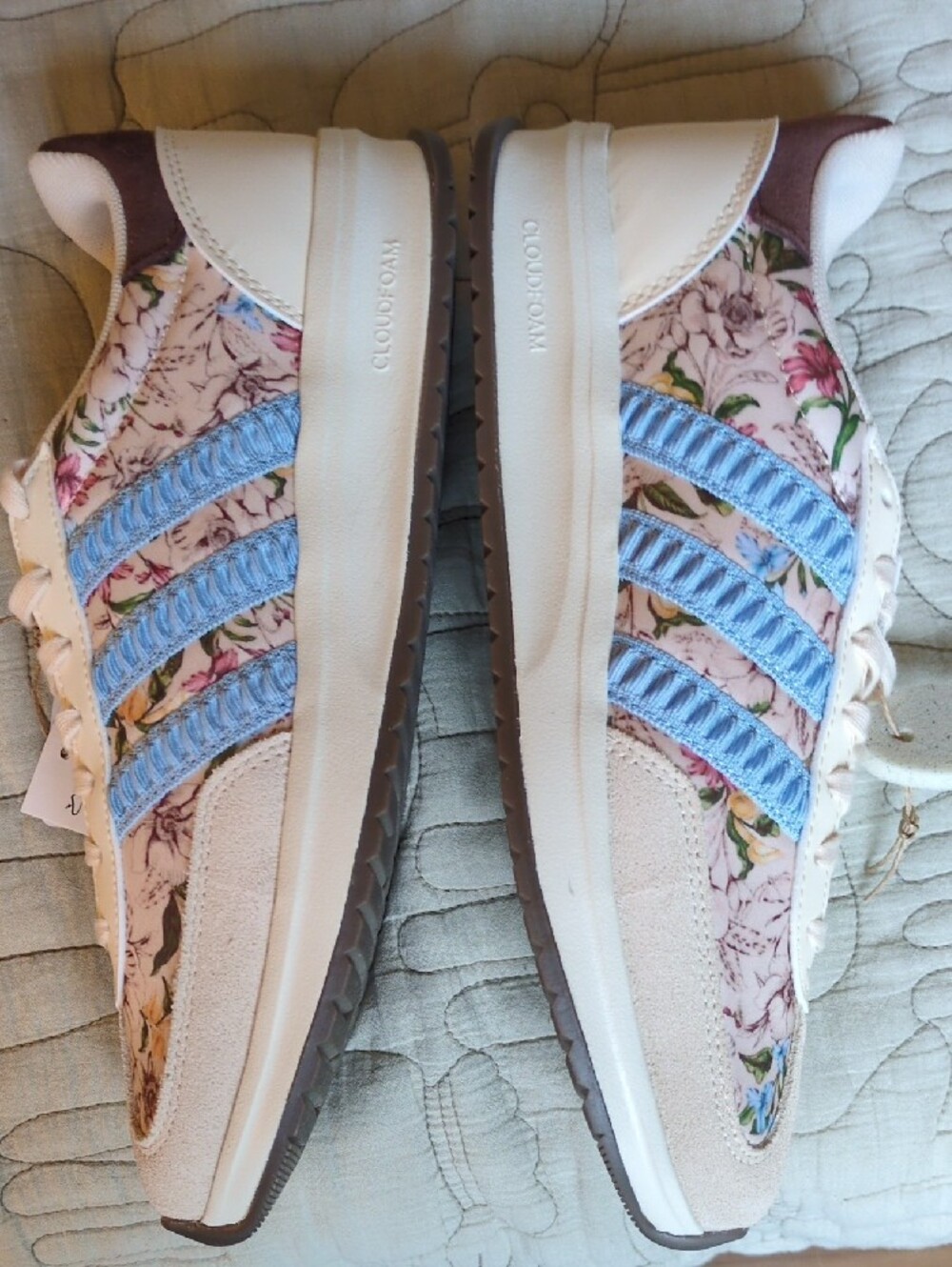 FARM Rio x Adidas Cream Floral Lace-Up Sneakers with Blue Stripes - Picture 5 of 10